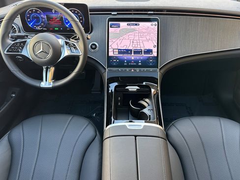 New 2026 Mercedes-Benz EQE 320 4MATIC Sedan image 25