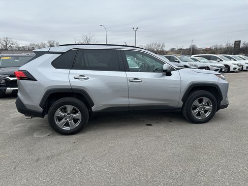 Used 2024 Toyota RAV4 XLE image 4