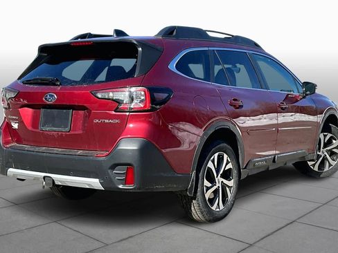 Used 2022 Subaru Outback Limited image 13