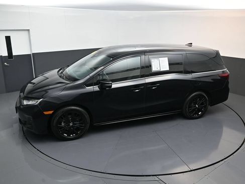 Used 2025 Honda Odyssey Sport-L image 22