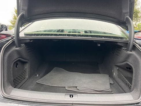 Used 2018 Audi A4 2.0T Ultra Premium Plus w/ Premium Plus Package FWD image 30