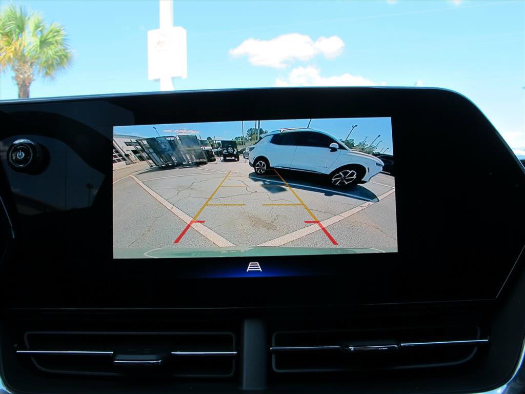 Used 2025 Chevrolet Trax LT w/ Driver Confidence Package FWD image 12