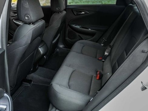 Used 2025 Chevrolet Malibu RS image 20