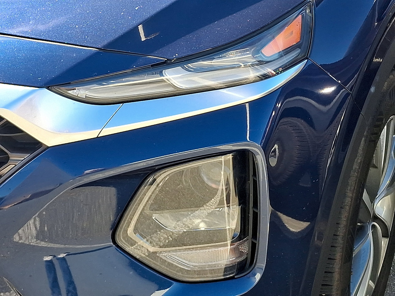 Used 2019 Hyundai Santa Fe SEL FWD image 4