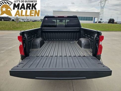 Used 2024 Chevrolet Silverado 1500 LT Trail Boss w/ Convenience Package II AWD/4WD image 26