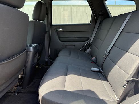Used 2012 Ford Escape XLT AWD/4WD image 10