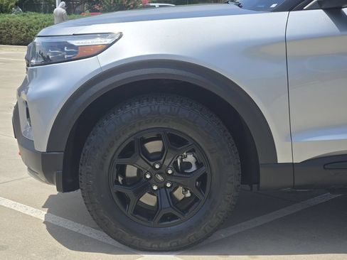 Used 2023 Ford Explorer Timberline w/ Timberline Technology Package AWD/4WD image 8