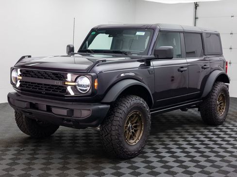 New 2025 Ford Bronco Big Bend AWD/4WD image 2