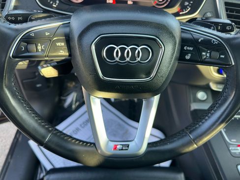 Used 2020 Audi Q5 2.0T Titanium Premium Plus w/ Premium Plus Package image 36