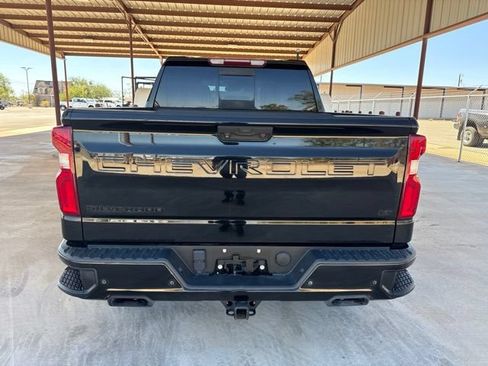Used 2022 Chevrolet Silverado 1500 LT Trail Boss w/ LT Trail Boss Premium Package AWD/4WD image 7