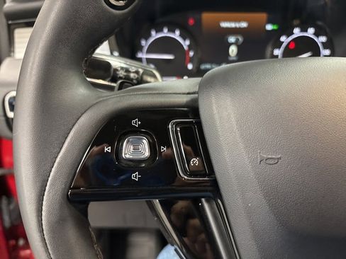 Used 2022 Lincoln Corsair Standard w/ Equipment Group 101A image 24