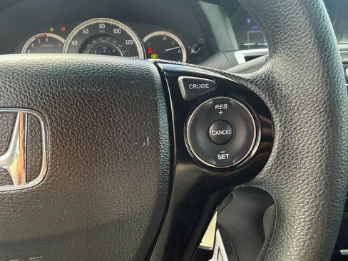 Used 2017 Honda Accord LX image 21