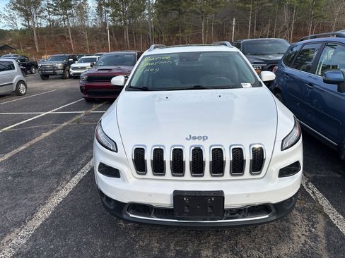 Used 2014 Jeep Cherokee Limited w/ Technology Group image 2
