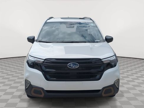 Used 2025 Subaru Forester Sport w/ Popular Package #2 AWD/4WD image 8
