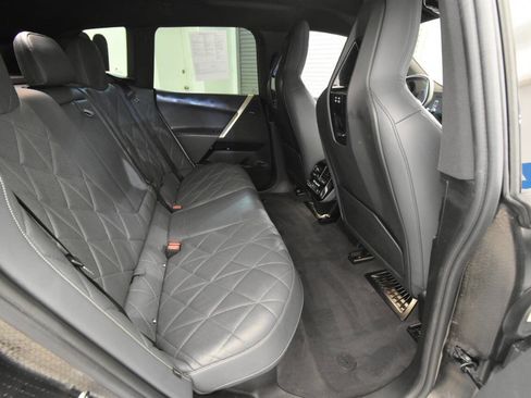 Used 2023 BMW iX xDrive50 w/ Premium Package AWD/4WD image 18
