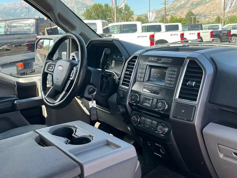 Used 2016 Ford F150 XLT w/ Equipment Group 301A Mid AWD/4WD image 18