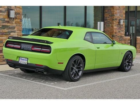 Used 2023 Dodge Challenger R/T Scat Pack w/ Plus Package image 3