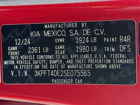 Used 2025 Kia K4 FWD image 12