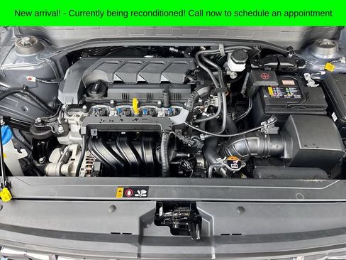 Used 2024 Hyundai Venue SEL FWD image 29