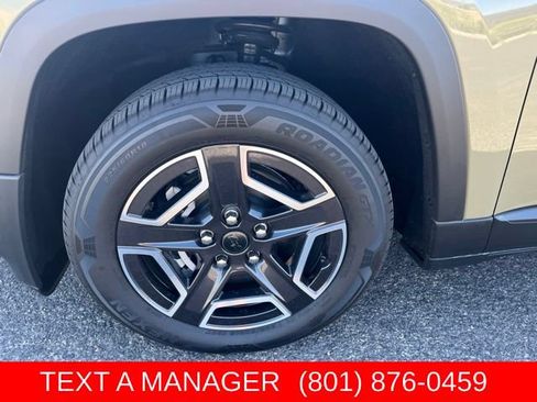 New 2026 Jeep Cherokee Laredo AWD/4WD image 9