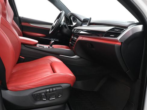Used 2016 BMW X6 M AWD/4WD image 39