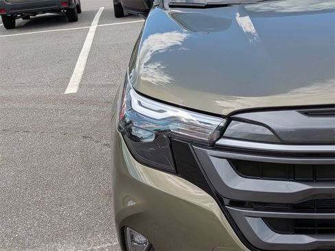 Certified 2025 Subaru Forester Premium w/ Convenience Package #2 image 9