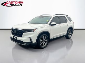 Used 2024 Honda Pilot Touring video 3
