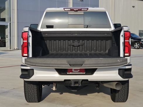 Used 2025 Chevrolet Silverado 2500 High Country w/ Technology Package AWD/4WD image 43