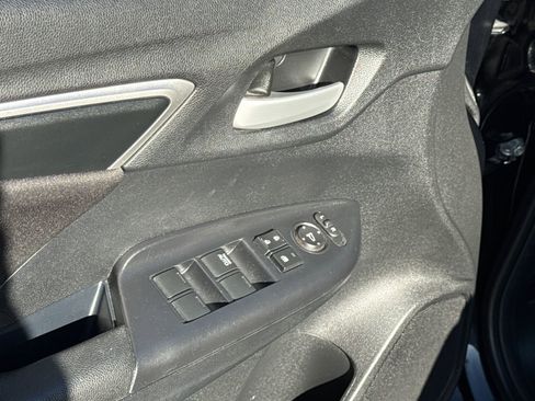 Used 2019 Honda Fit LX image 18