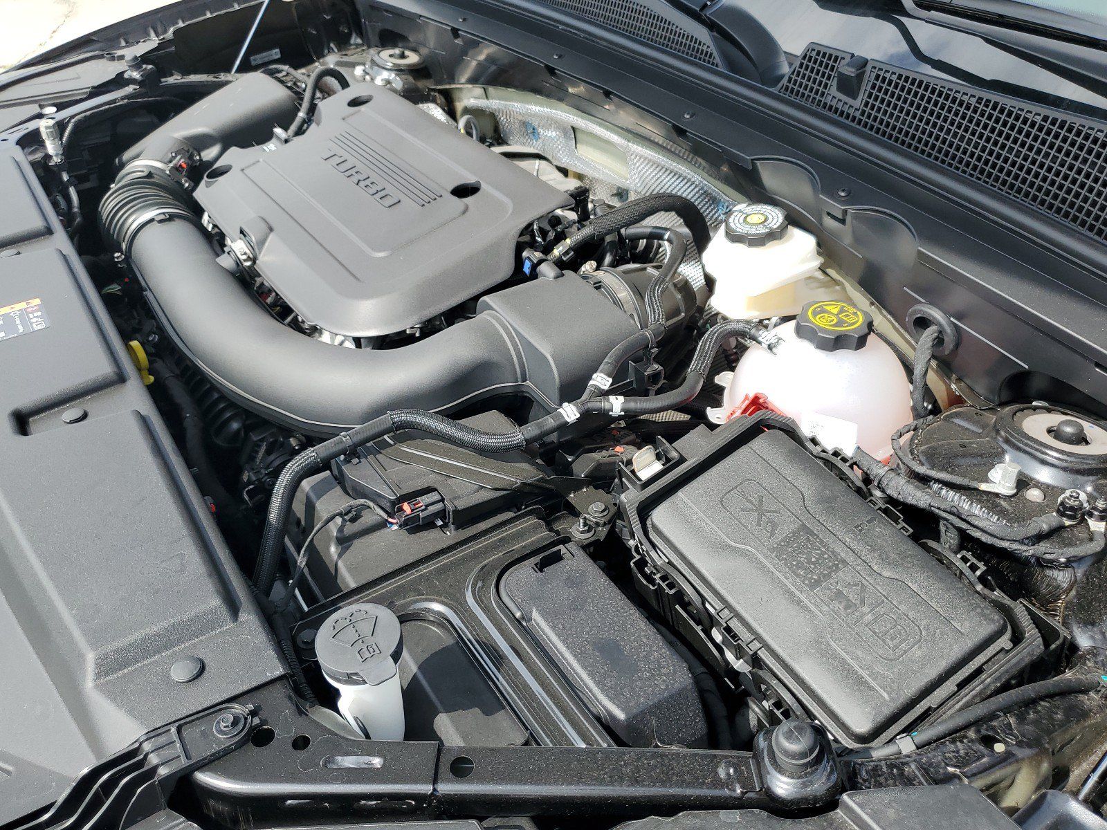 Used 2023 Buick Envision Essence FWD image 25