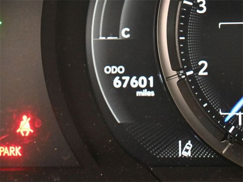 Used 2021 Lexus IS 350 F Sport w/ Navigation Package image 27