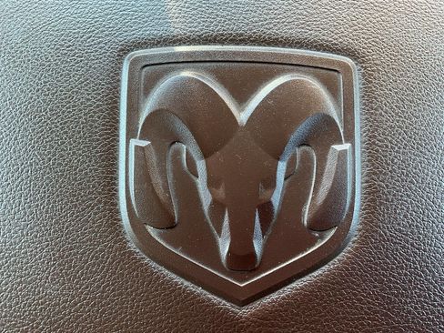 Used 2014 RAM 2500 Laramie AWD/4WD image 26