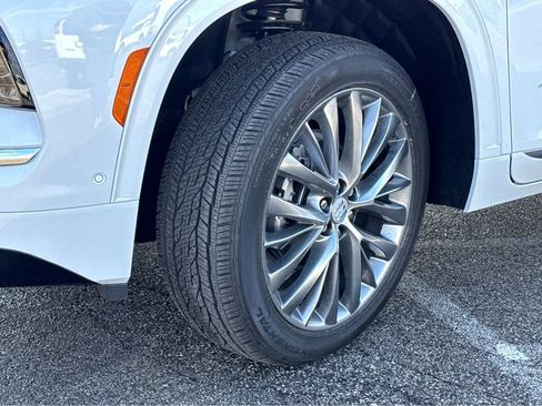 New 2026 Buick Enclave Avenir w/ Super Cruise Package FWD image 25