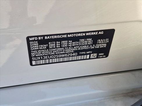 Used 2025 BMW X5 sDrive40i w/ M Sport Package RWD image 27