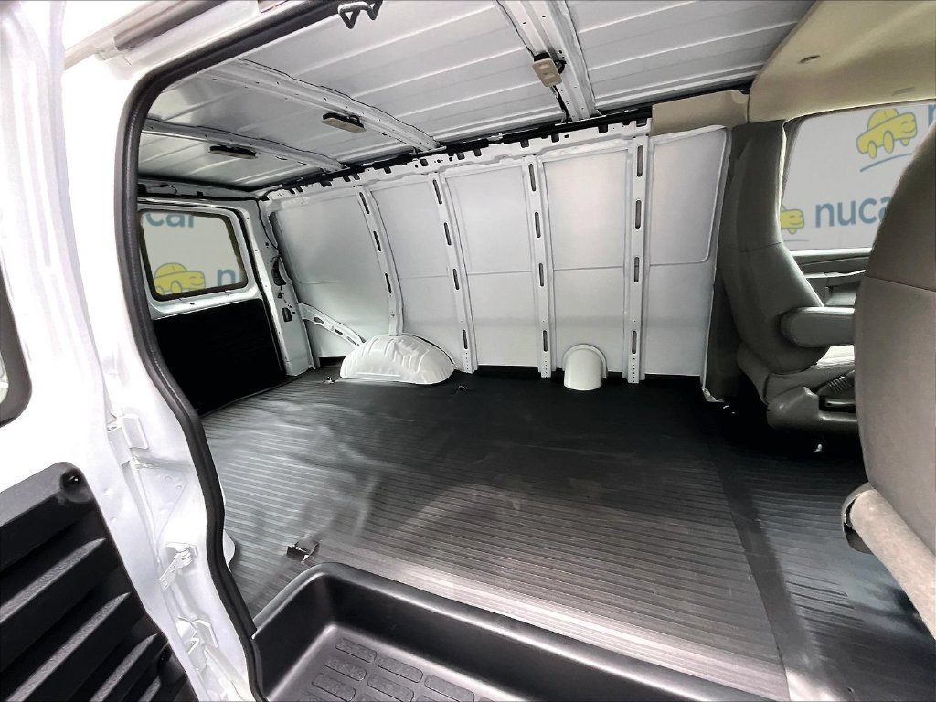New 2026 Chevrolet Express 2500 w/ Enhanced Convenience Package RWD image 15