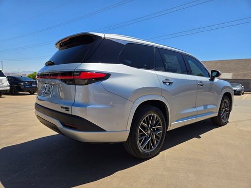 New 2026 Lexus TX 350 AWD image 3
