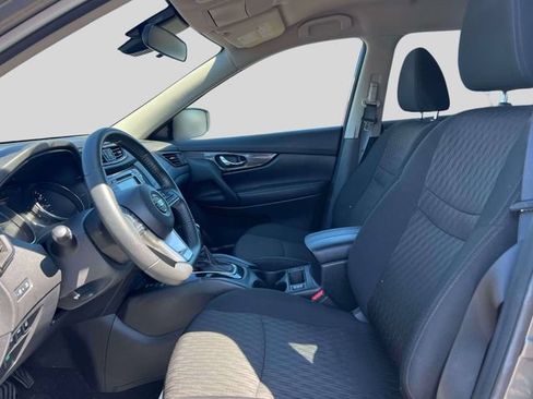 Used 2020 Nissan Rogue SV w/ Premium Package AWD/4WD image 15