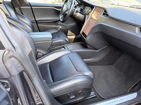Used 2018 Tesla Model S 100D AWD/4WD image 6