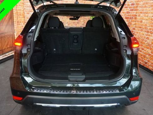 Used 2019 Nissan Rogue SV w/ Sun & Sound Touring Package image 46