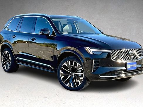 New 2026 Volvo XC90 B6 Ultra w/ Protection Package AWD/4WD image 2