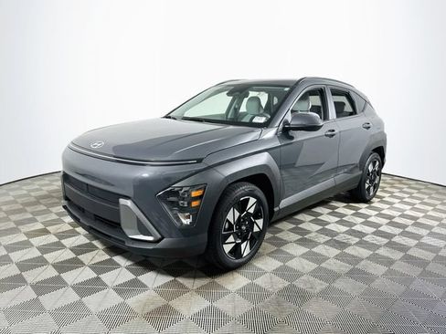 Used 2024 Hyundai Kona SEL FWD image 7