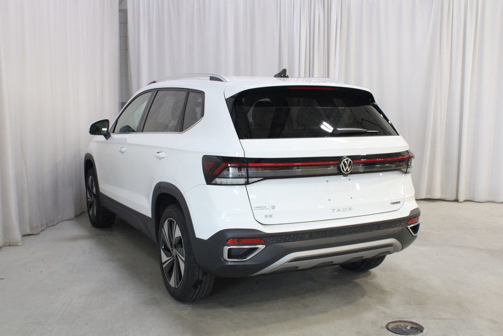 New 2026 Volkswagen Taos SE AWD/4WD image 23