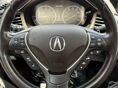 Used 2019 Acura ILX FWD image 12