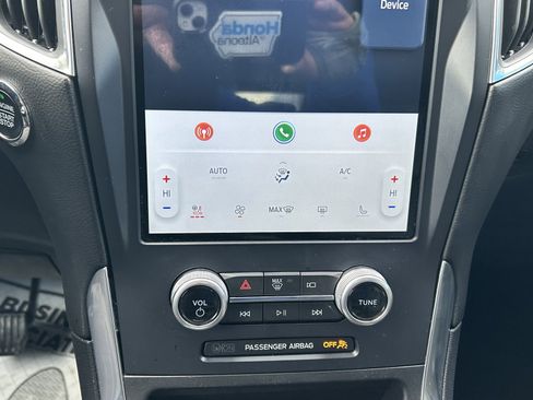 Used 2023 Ford Edge Titanium image 31