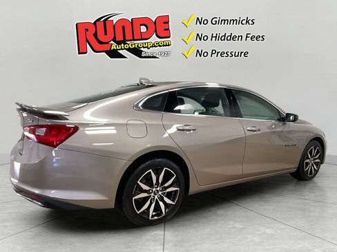 Used 2024 Chevrolet Malibu RS w/ LPO, Floor Liner Package FWD image 6