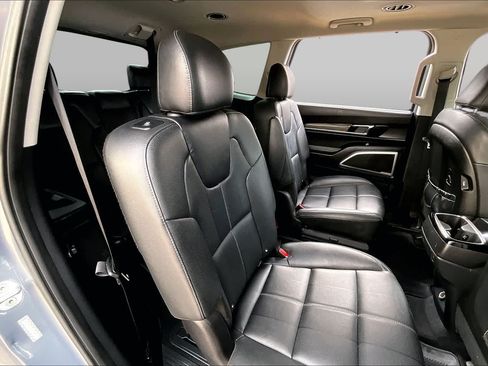 Used 2020 Kia Telluride EX w/ EX Premium Package FWD image 20