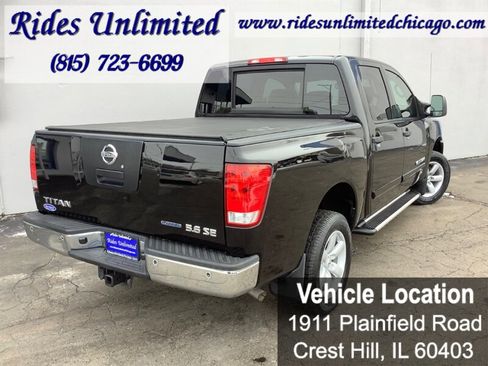 Used 2010 Nissan Titan SE w/ SE Value Truck Pkg image 6