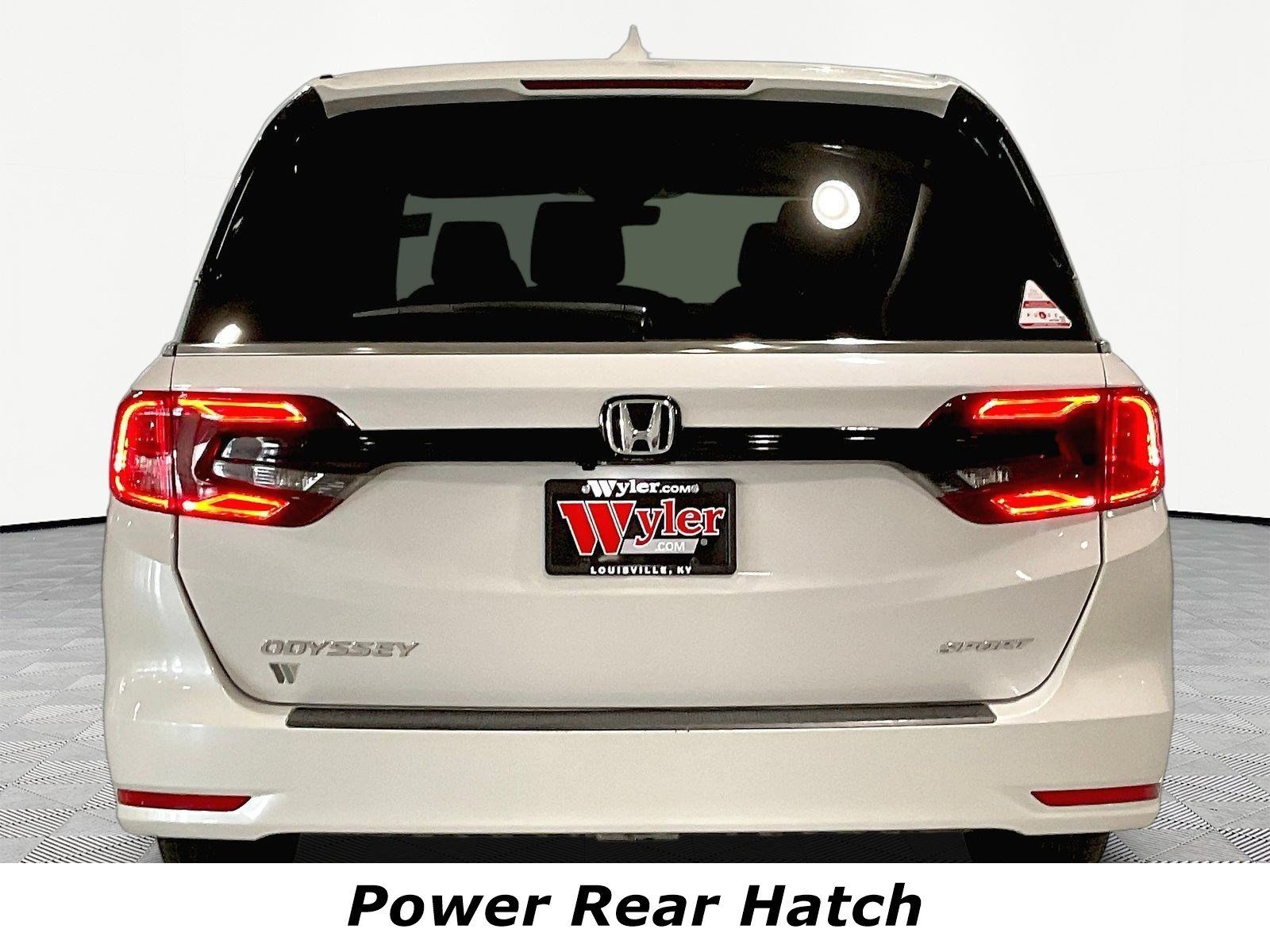 Used 2024 Honda Odyssey Sport image 5