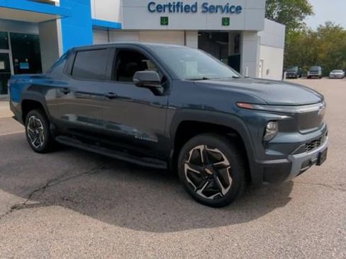 New 2026 Chevrolet Silverado EV LT w/ Premium Package image 2