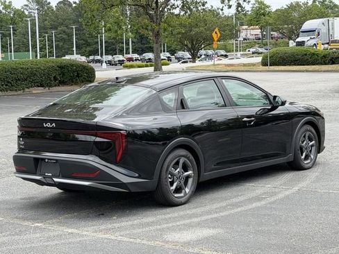 Certified 2025 Kia K4 FWD image 4